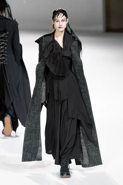 Look 7